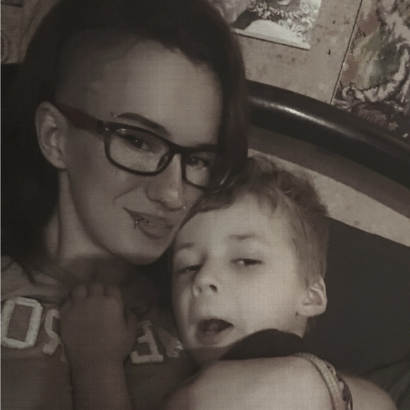 Meet your Posher, Morgan lee - Picture 3 of 13